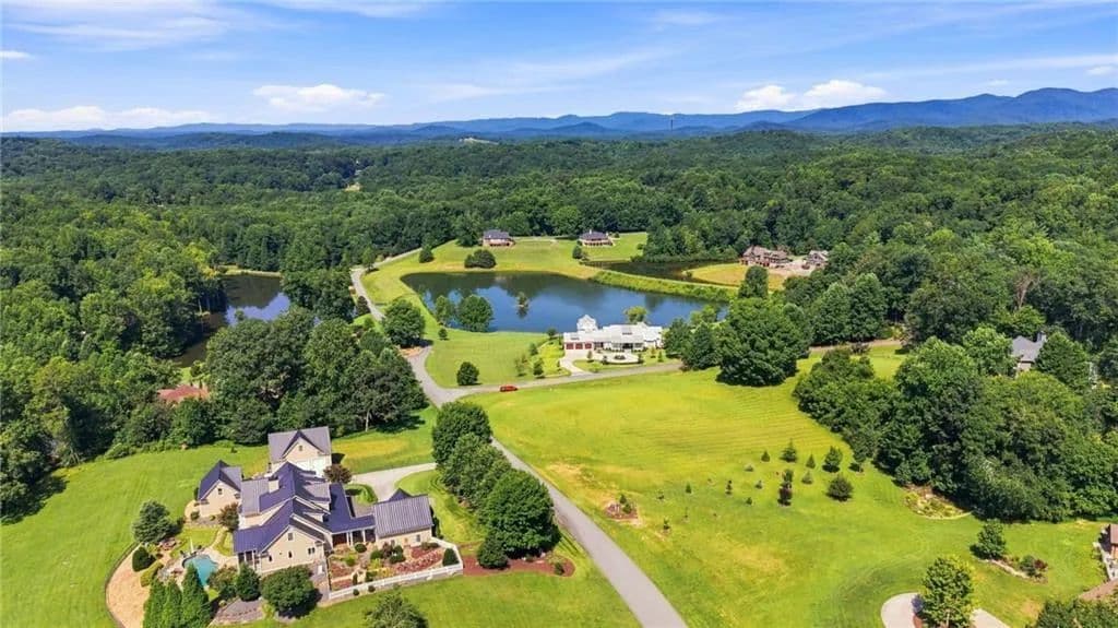 Land -Single Family Acreage in Dahlonega - Dahlonega, Georgia, 30533