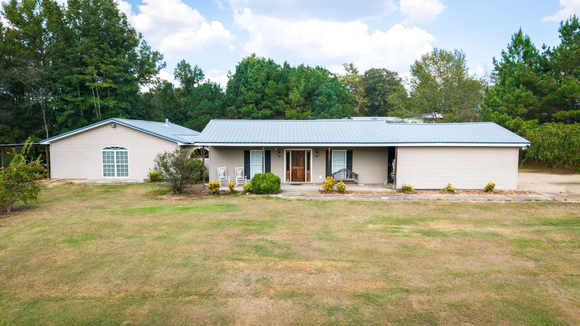 A Home on 6.68 Acres in Pickens County, AL  - Reform, Alabama, 35481