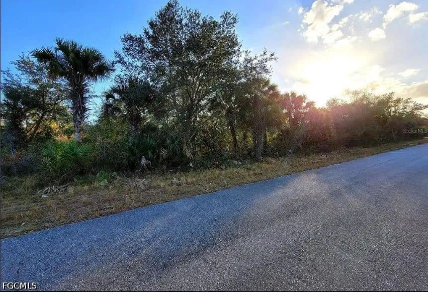 Vacant Land in Port Charlotte - Port Charlotte, Florida, 33954