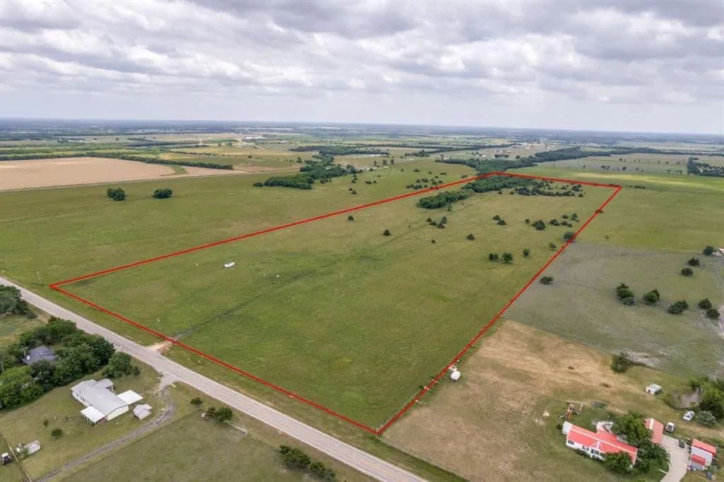 Vacant Land in Wolfe City - Wolfe City, Texas, 75496