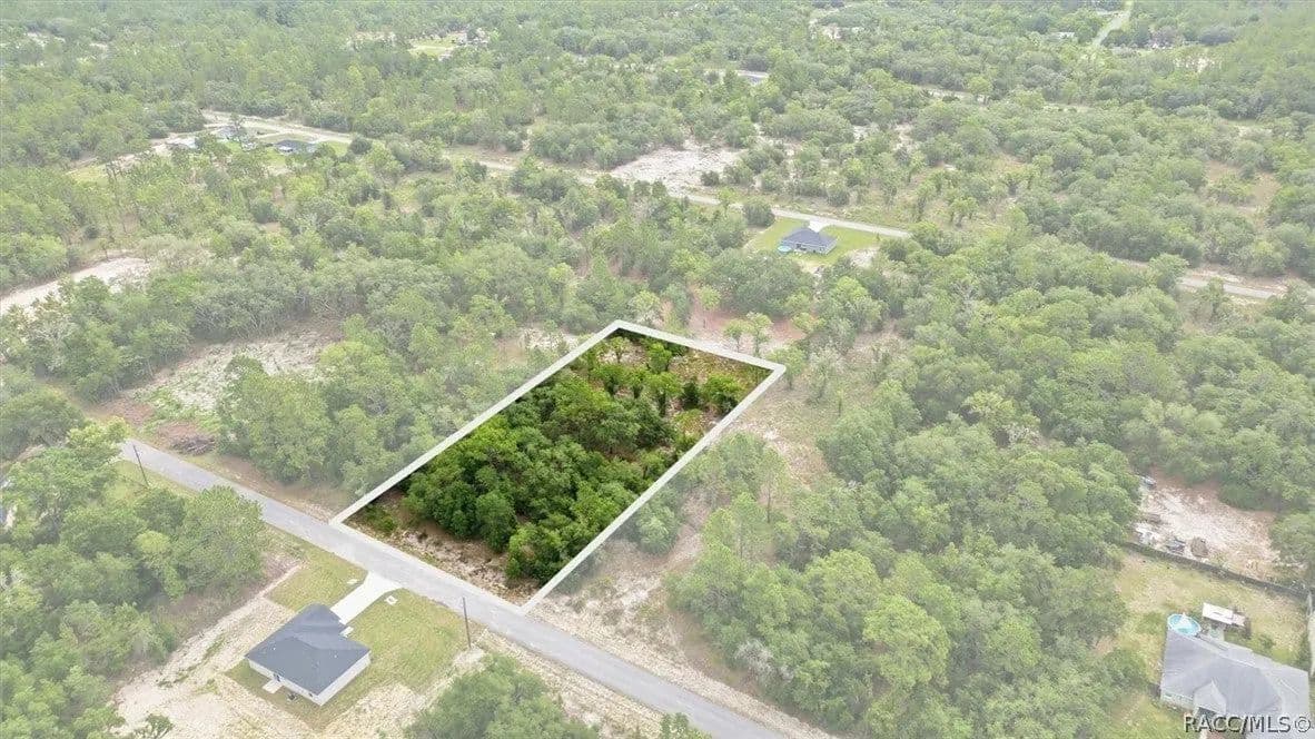 Lots & Land-Other in Dunnellon - Dunnellon, Florida, 34431