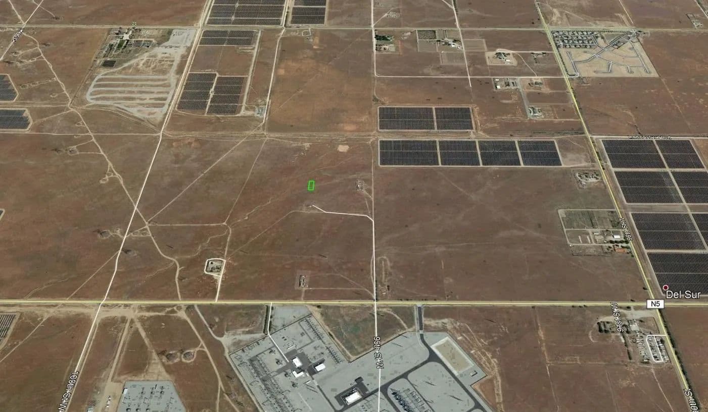 Lots & Land-Other in Lancaster - Lancaster, California, 93536