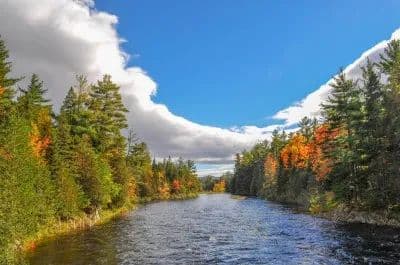 Bowlin Lodge & Cabins - 1 Bowlin Pond Road, T4 & T5 R8 WELS