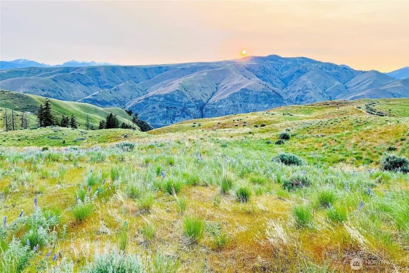 Lots & Land-Other in East Wenatchee