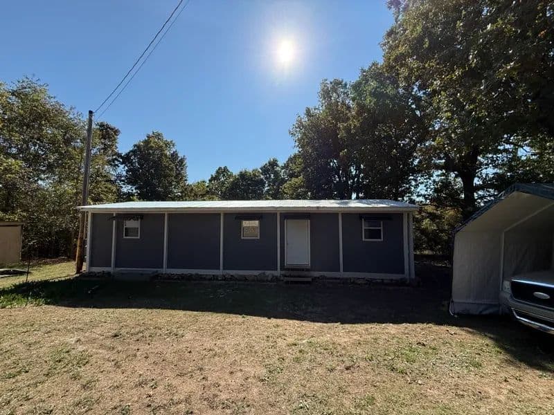 3-Acre Recreational Cabin in Mammoth Spring, AR for Sale