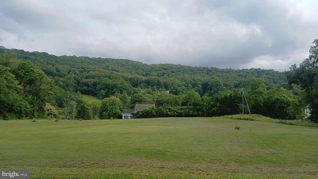 Property from CAROLYNS WAY - KW - Linden, Virginia, 22642