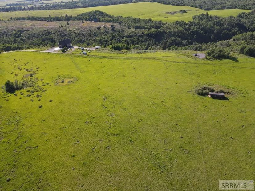 Property from 1560 E Rim Loop Road - KW