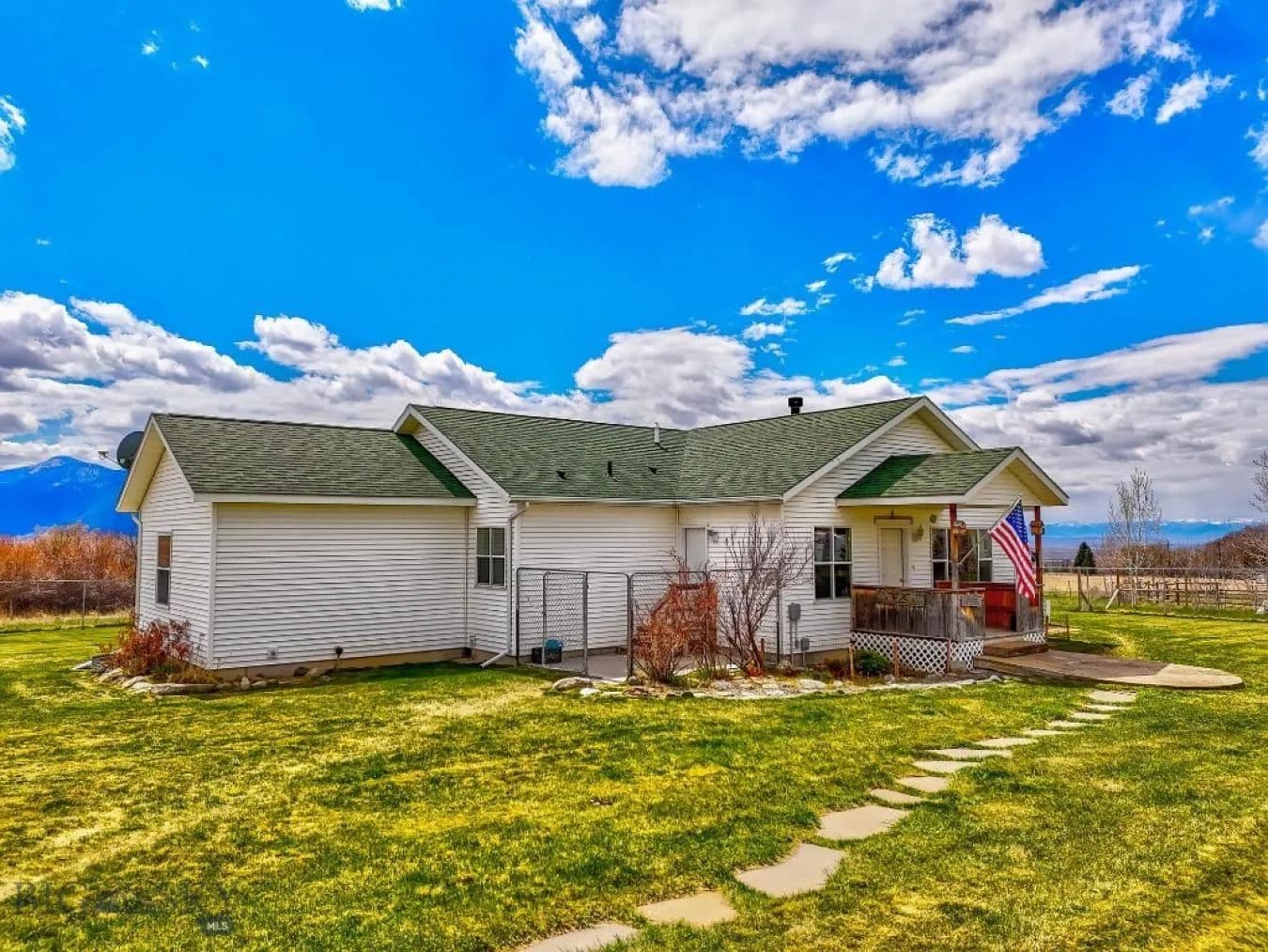 4 Elk Hills Road - Sheridan, Montana, 59749