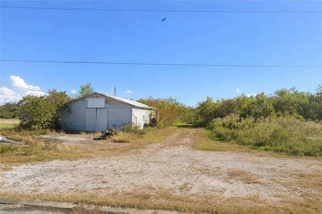 1.64 Acres of Land for Sale in Buras, Louisiana - Buras, Louisiana, 70041
