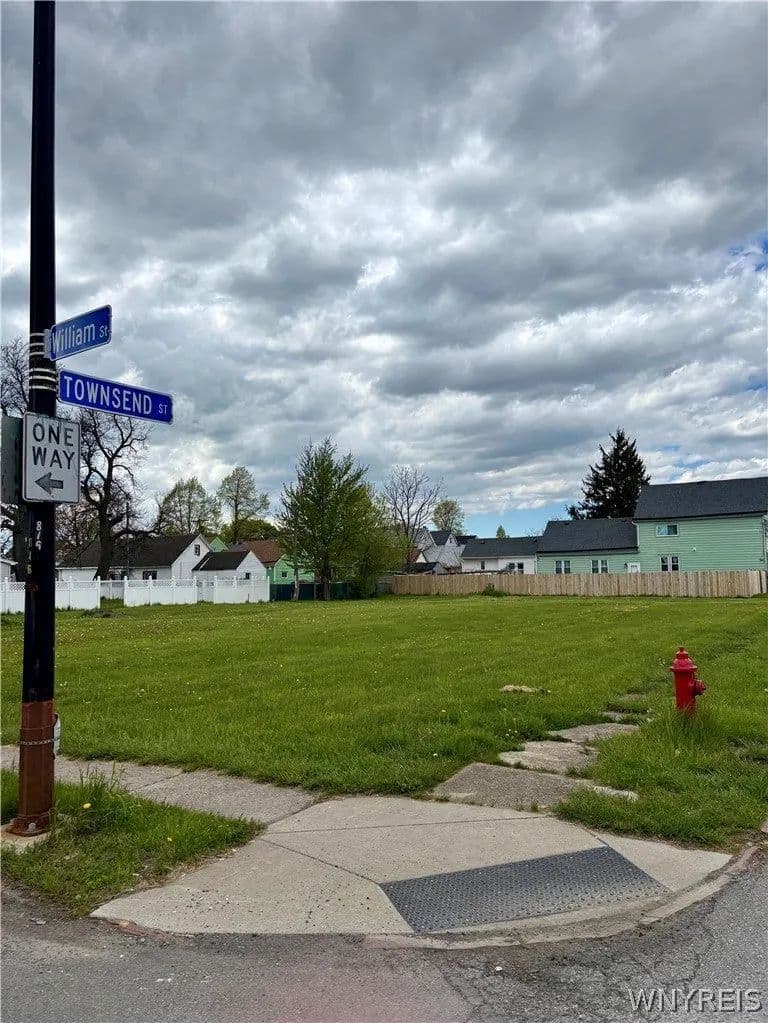 Lots & Land-Other in Buffalo - Buffalo, New York, 14206