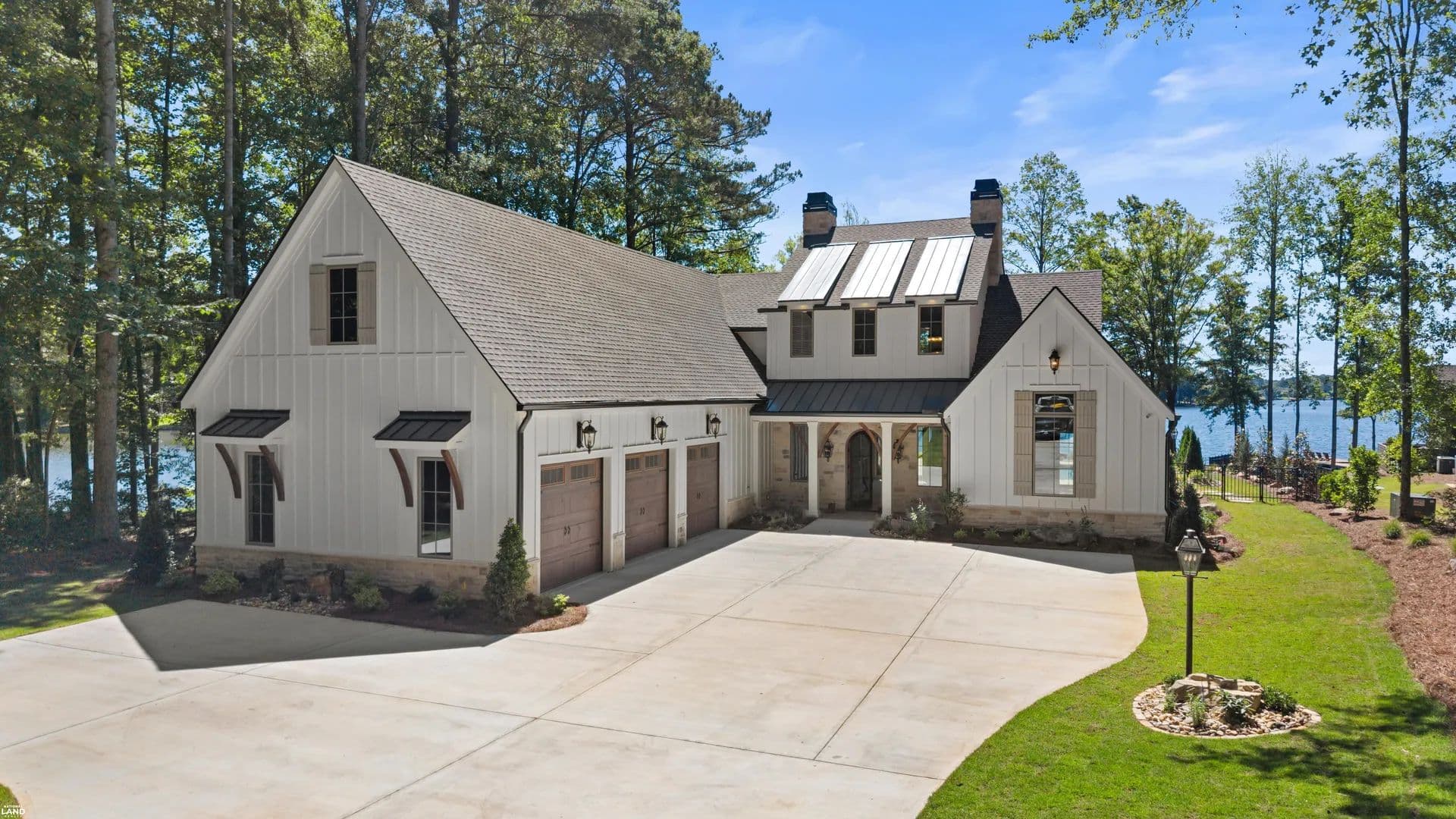 The Overlook House - 138 Phoenix Drive - Eatonton, Georgia, 31024