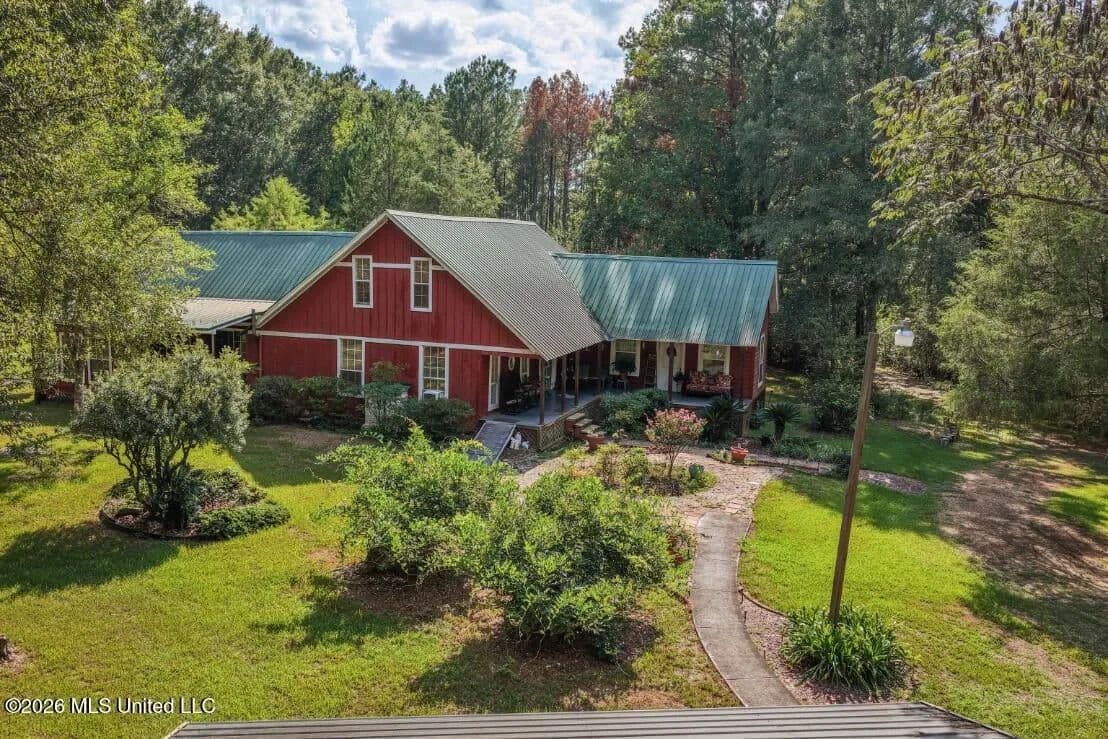 Historic Home on 11.67 Acres | Amite County MS - Liberty, Mississippi, 39645