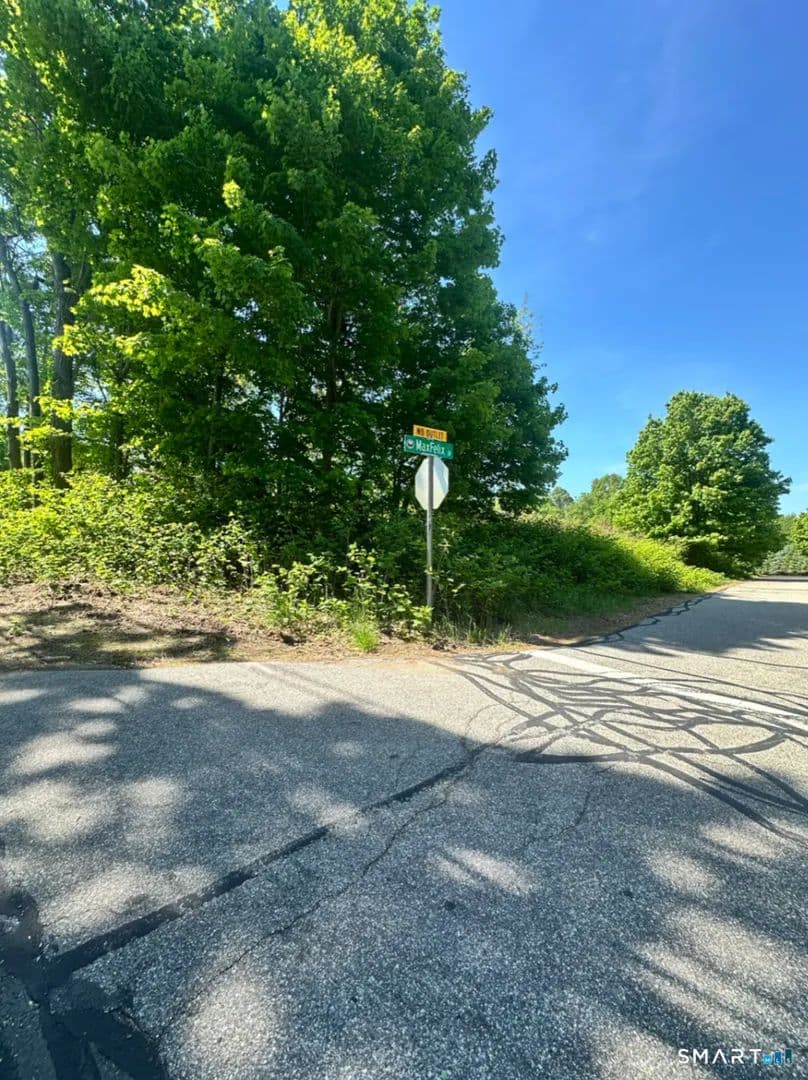 Vacant Land in Mansfield - Mansfield, Connecticut, 06268