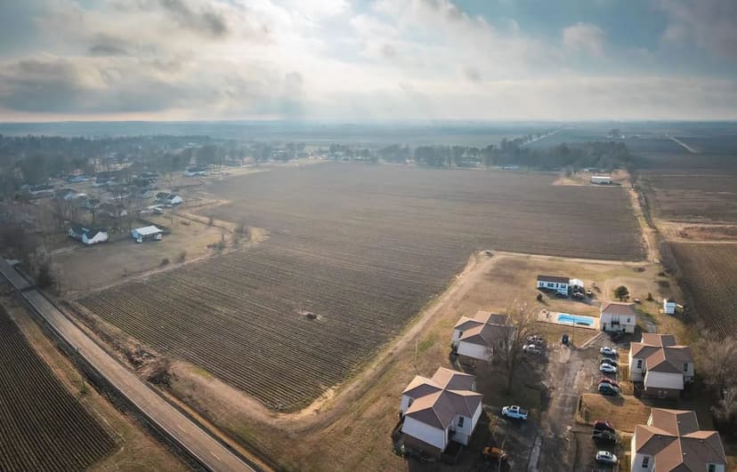 Scott County Farm and Lots