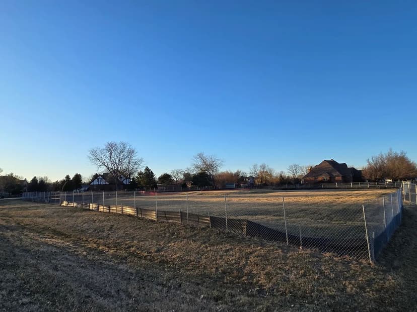 Vacant Land in Bloomingdale
