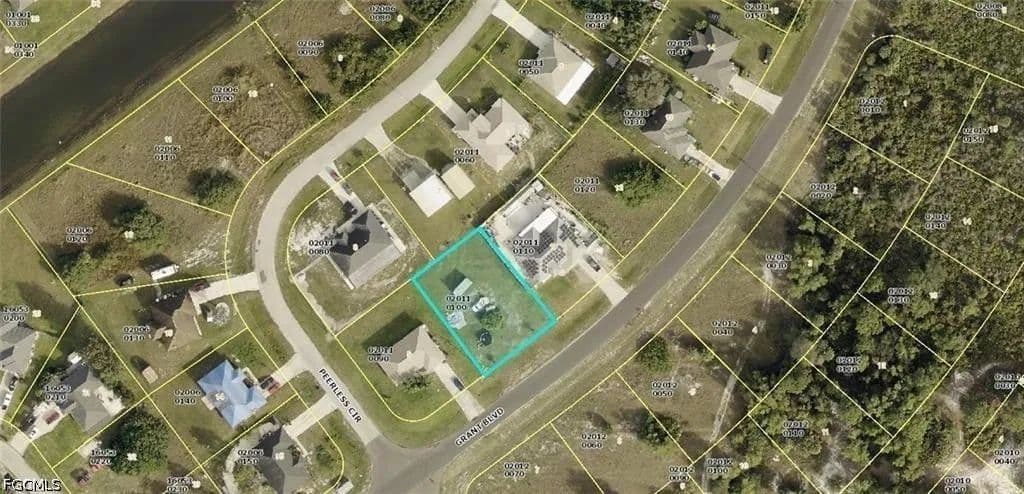 Vacant Land in Lehigh Acres - Lehigh Acres, Florida, 33974