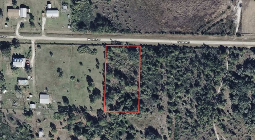 Unrestricted 1.25-acre Build-Ready Lot Near Lake Okeechobee
