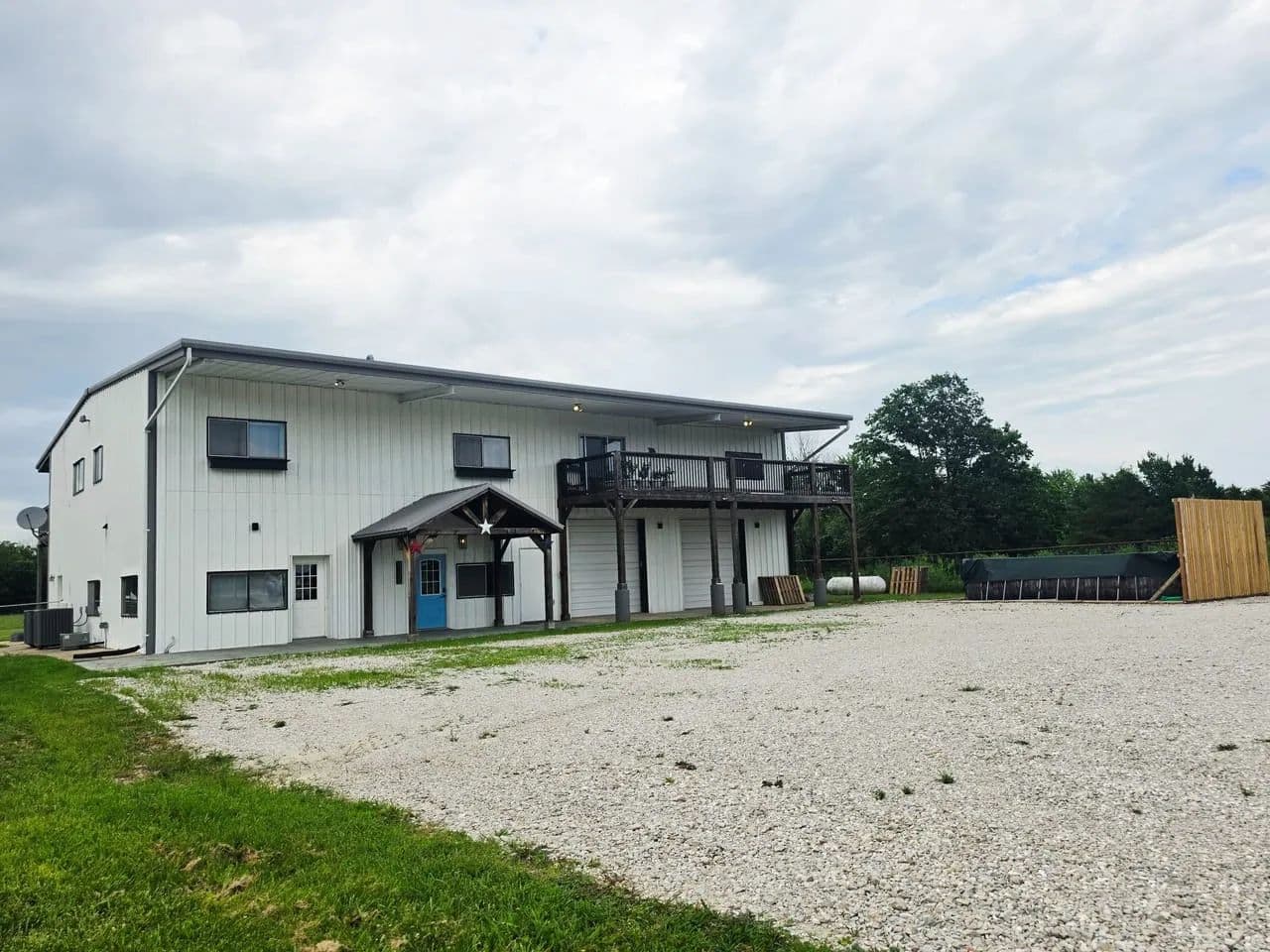 15 Acres - 5 Bed, 3.5 Bath - Fair Grove Schools - Fair Grove, Missouri, 65648