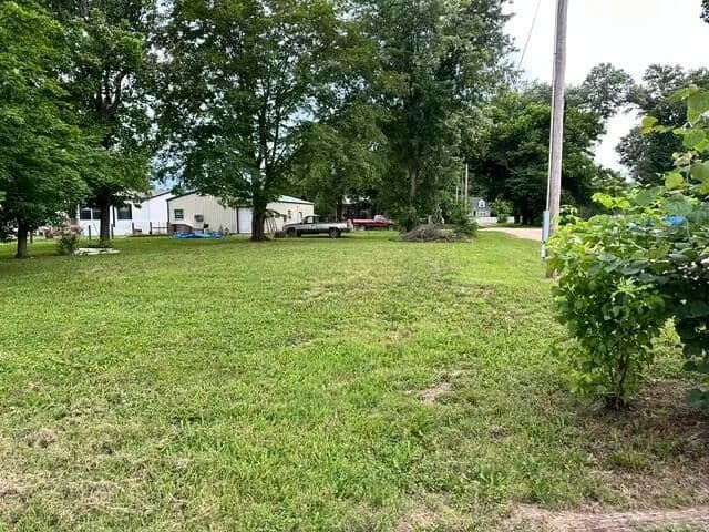 Property from 207 Walnut Street - KW - Birch Tree, Missouri, 65438