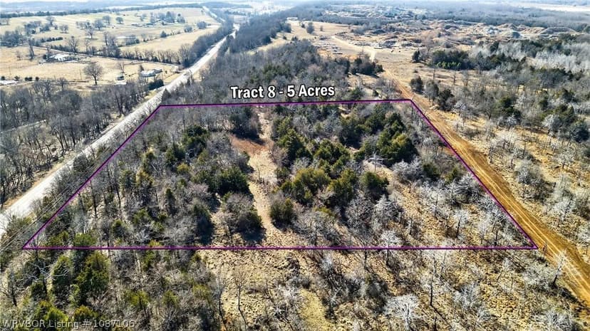 Property from Tract 8 5.5 AC US-26 - KW