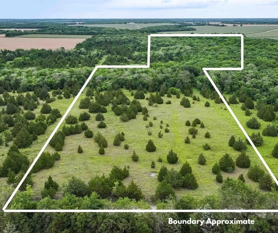 10.46 Acres of Land for Sale in Commerce, Texas - Commerce, Texas, 75449