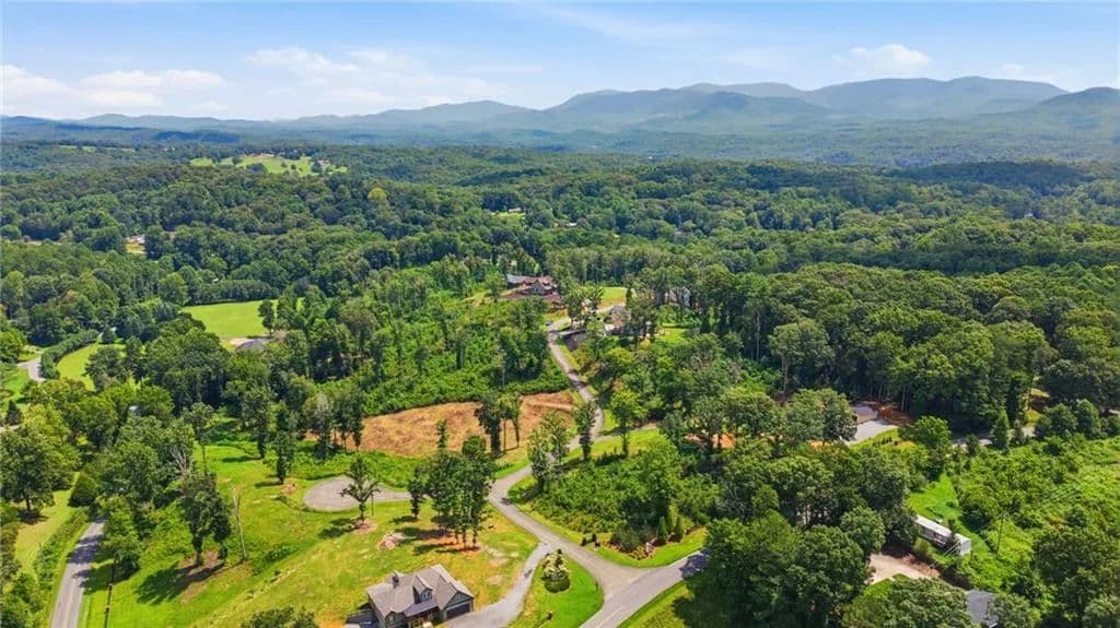 Vacant Land in Ellijay - Ellijay, Georgia, 30540
