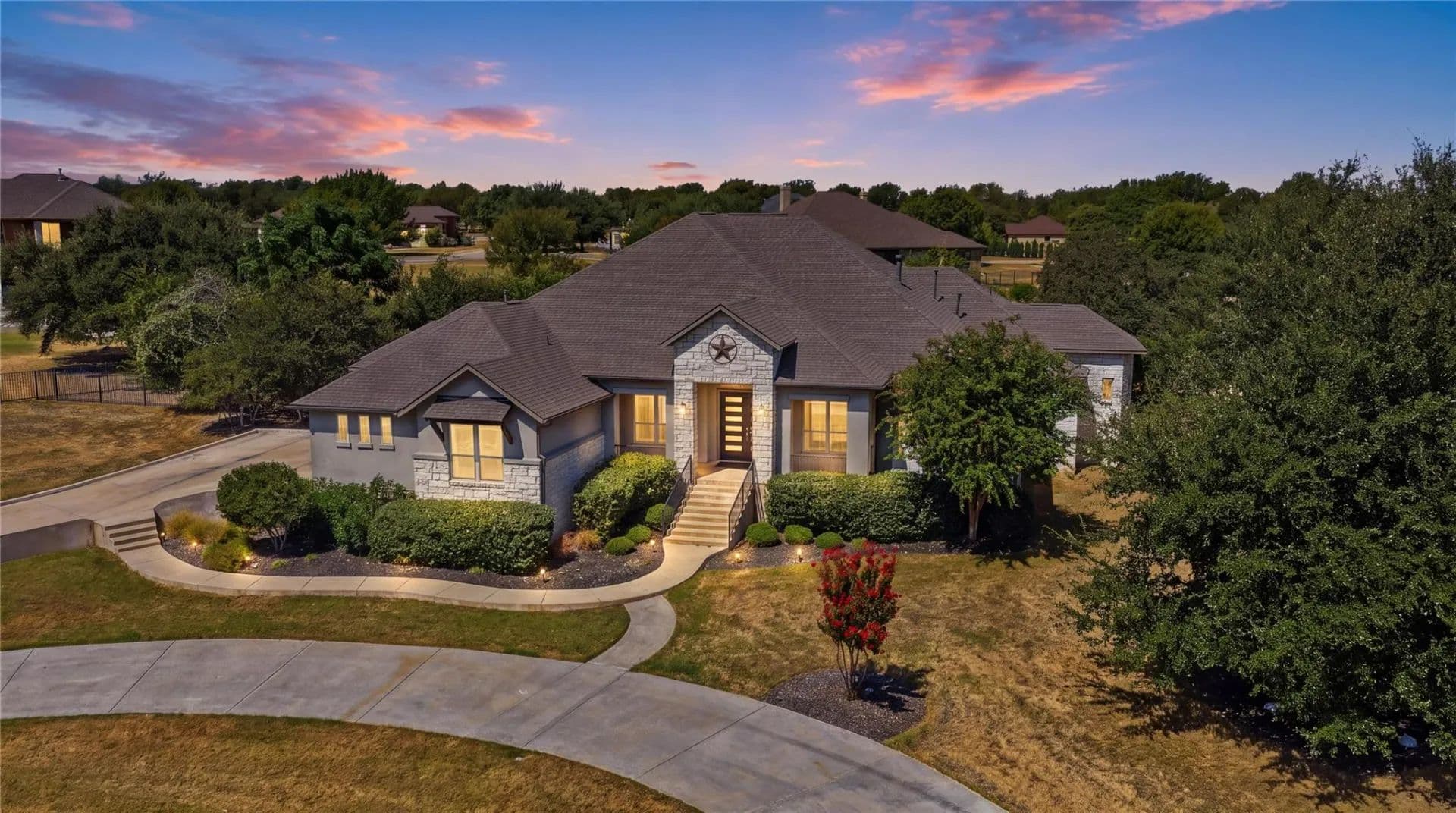 205 Standing Oak Drive, Georgetown, Texas, 78633 - Georgetown, Texas, 78633