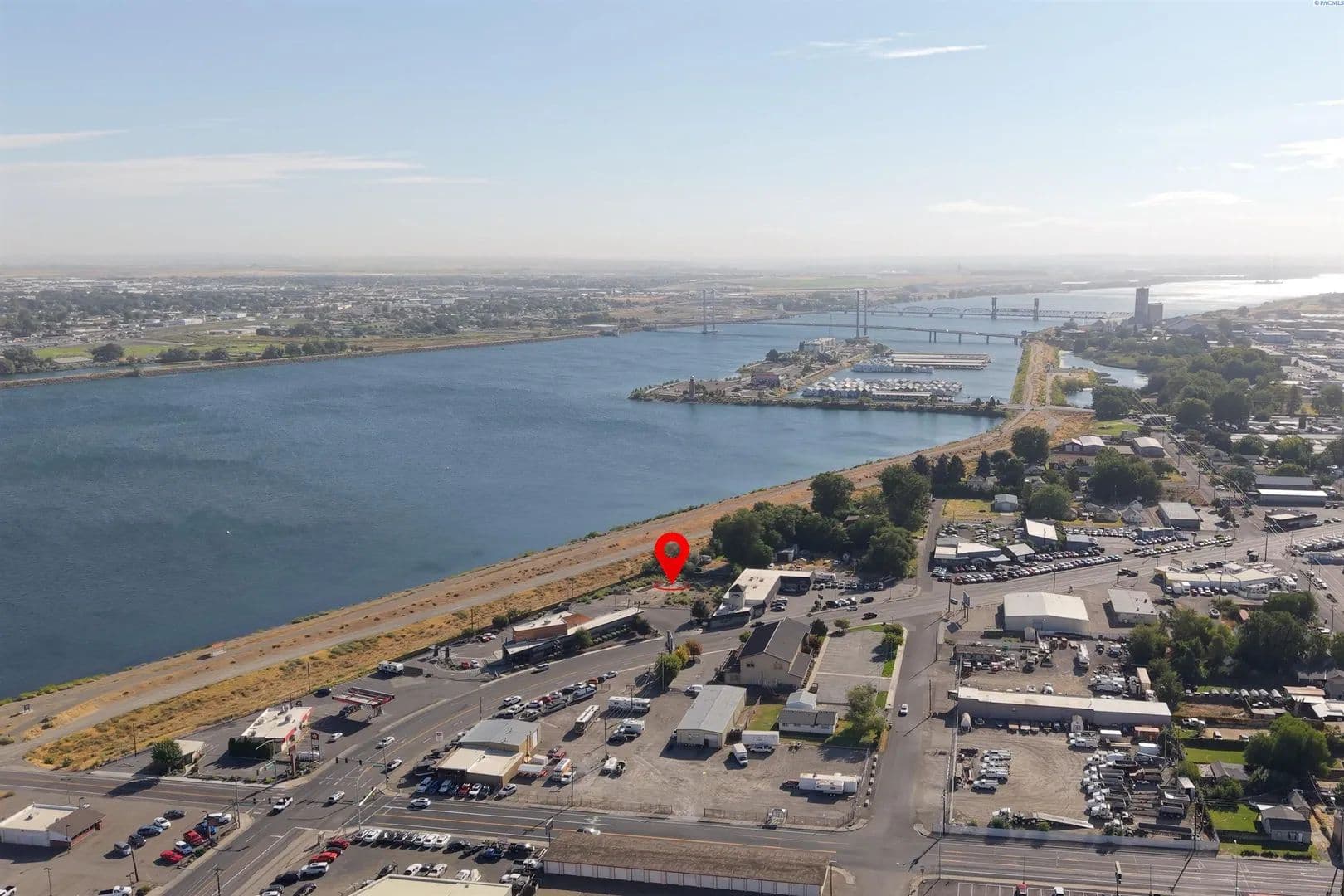 Lots & Land-Other in Kennewick - Kennewick, Washington, 99336