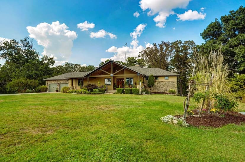 Property from 6487 N Farm Road 171 - KW