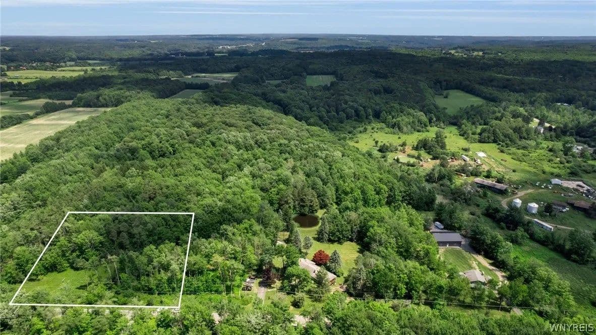 Lots & Land-Other in East Aurora - East Aurora, New York, 14052