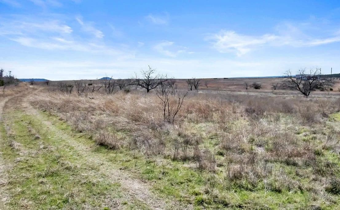 10.12 Acres of Land for Sale in Kempner, Texas - Kempner, Texas, 76539