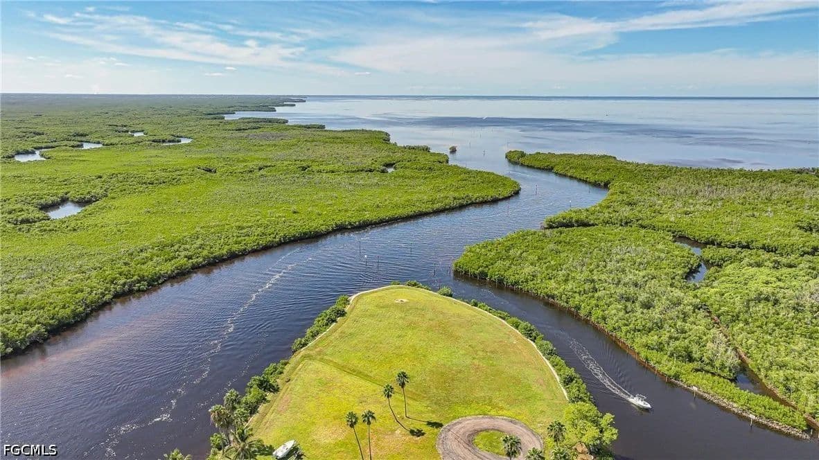 Vacant Land in Punta Gorda - Punta Gorda, Florida, 33950
