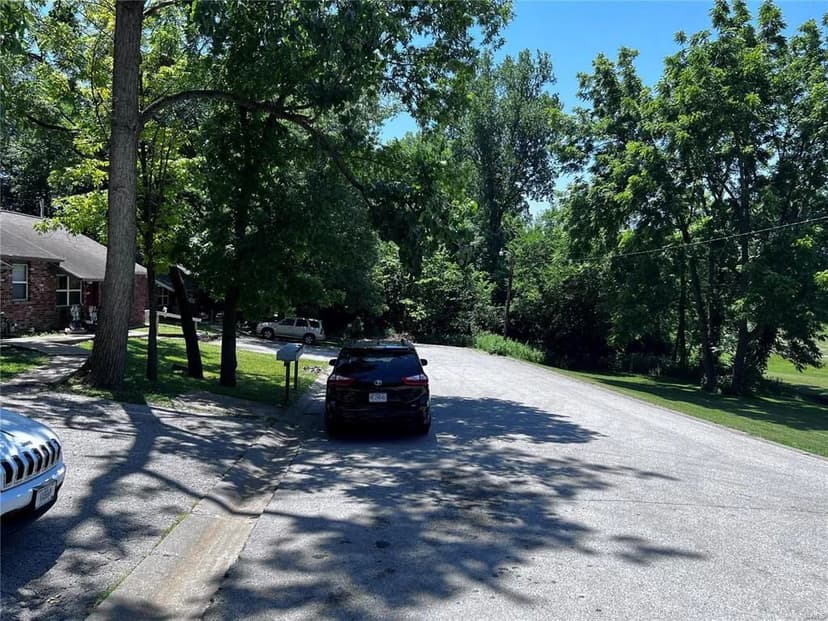 Vacant Land (0-10 Acres) in Hannibal