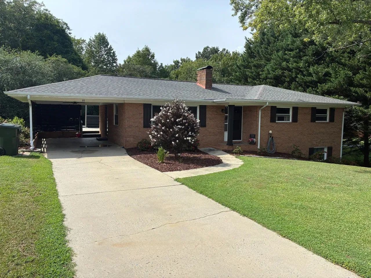 3BD/1.5BA Home - 111 Bell Drive Thomasville, NC - Davidson Co - Thomasville, North Carolina, 27360