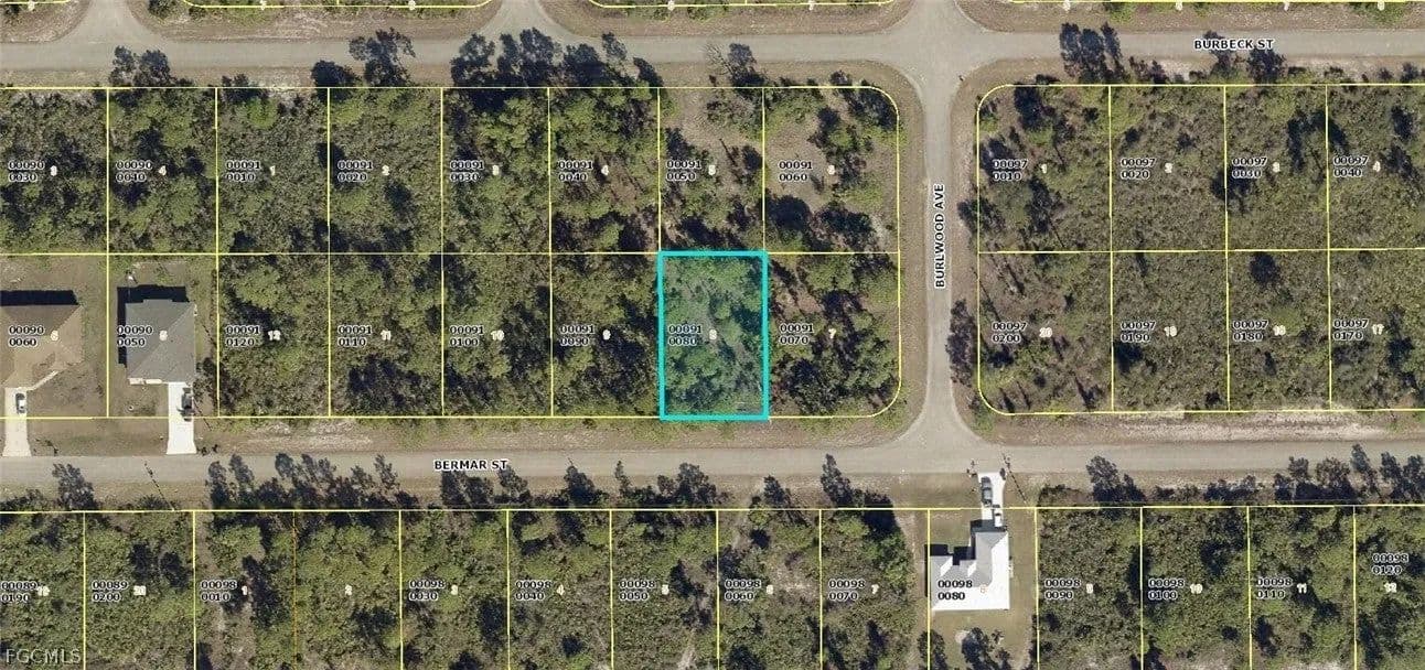 Lots & Land-Other in Fort Myers - Fort Myers, Florida, 33913