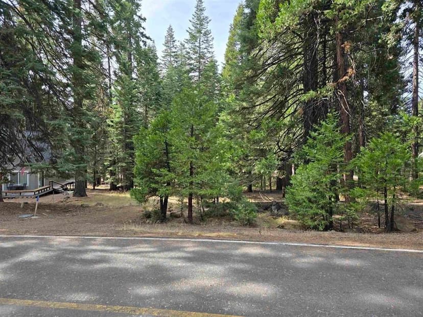 Vacant Land in Lake Almanor Country Club