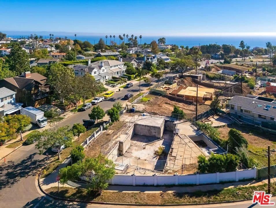 Vacant Land in Pacific Palisades - Pacific Palisades, California, 90272