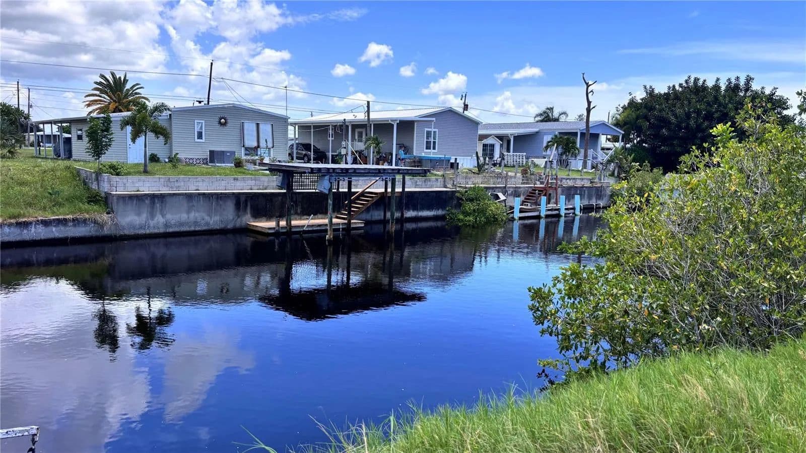 Lots & Land-Other in ENGLEWOOD - Englewood, Florida, 34224