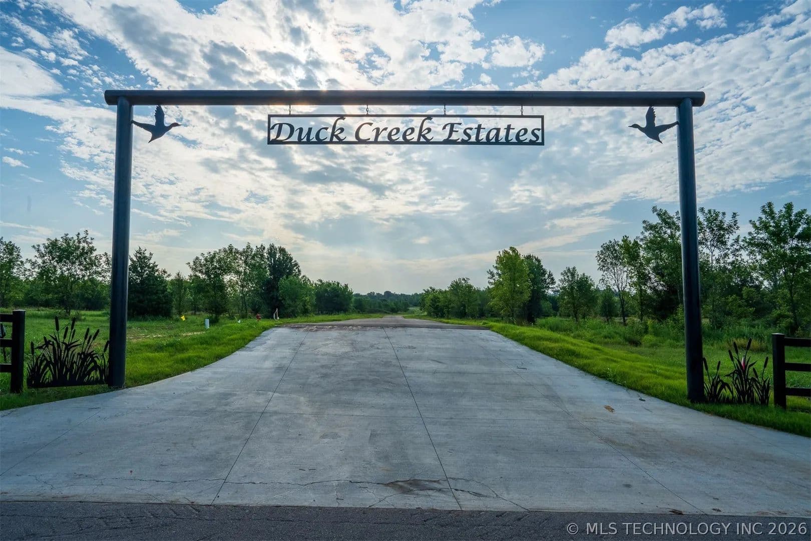 4.75 Acres of Land for Sale in Mounds, OK - Mounds, Oklahoma, 74047