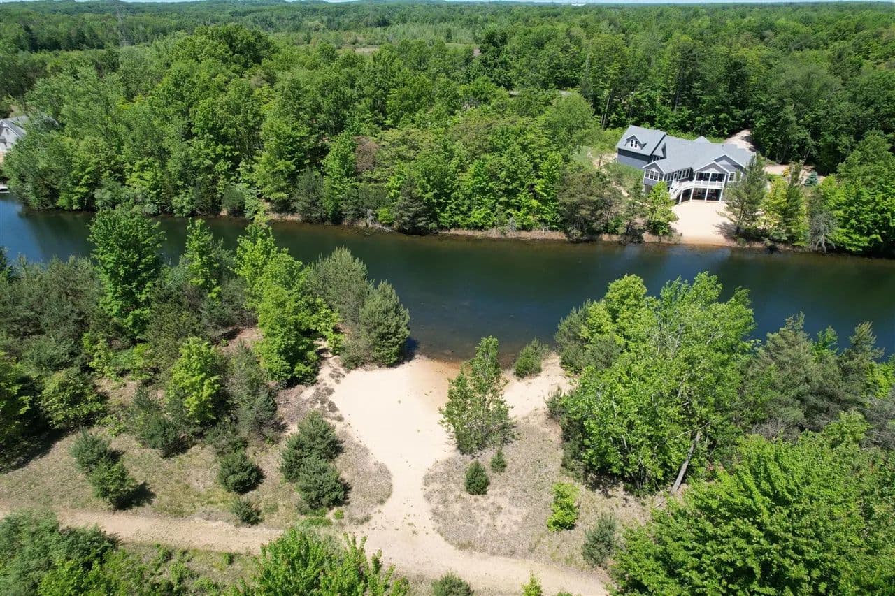 Property from 77524 Le Lac - KW - Covert, Michigan, 49043