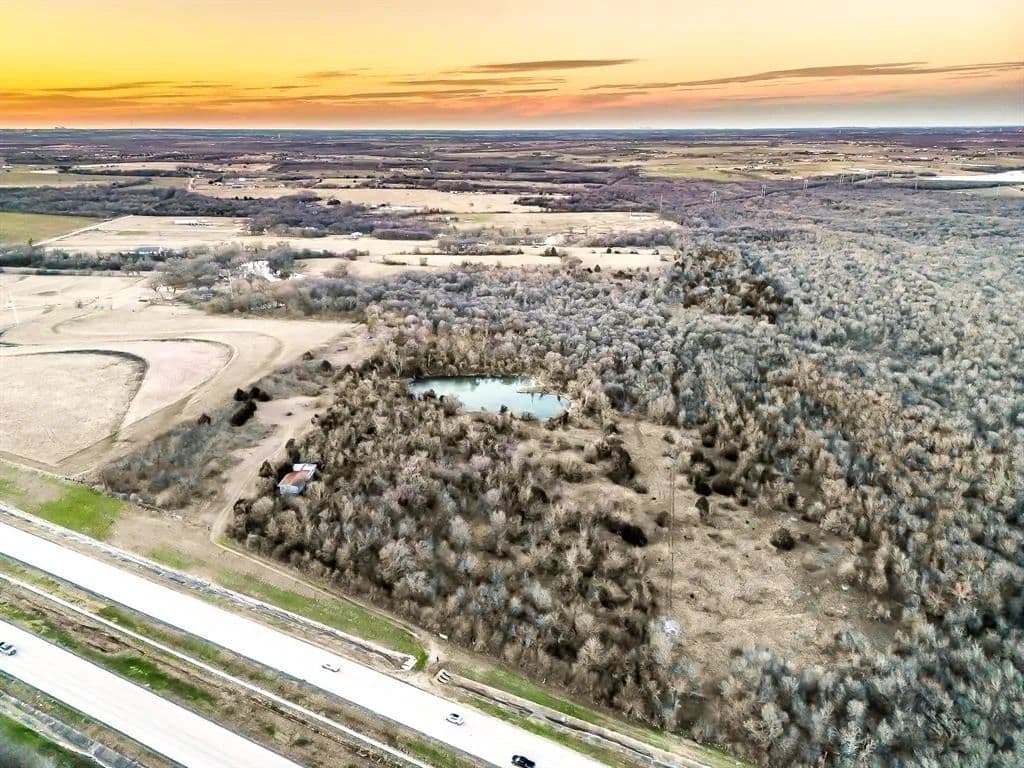 Land -Industrial in Ennis - Ennis, Texas, 75119