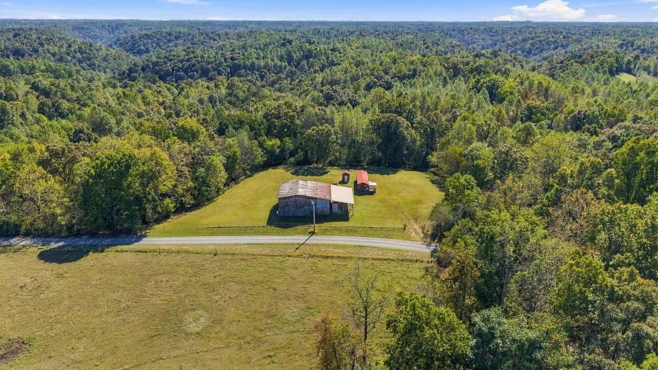 59.55± Acres | Hunting & Recreational Retreat | Cabin | Macon & Jackson Counties - Red Boiling Springs, Tennessee, 37150