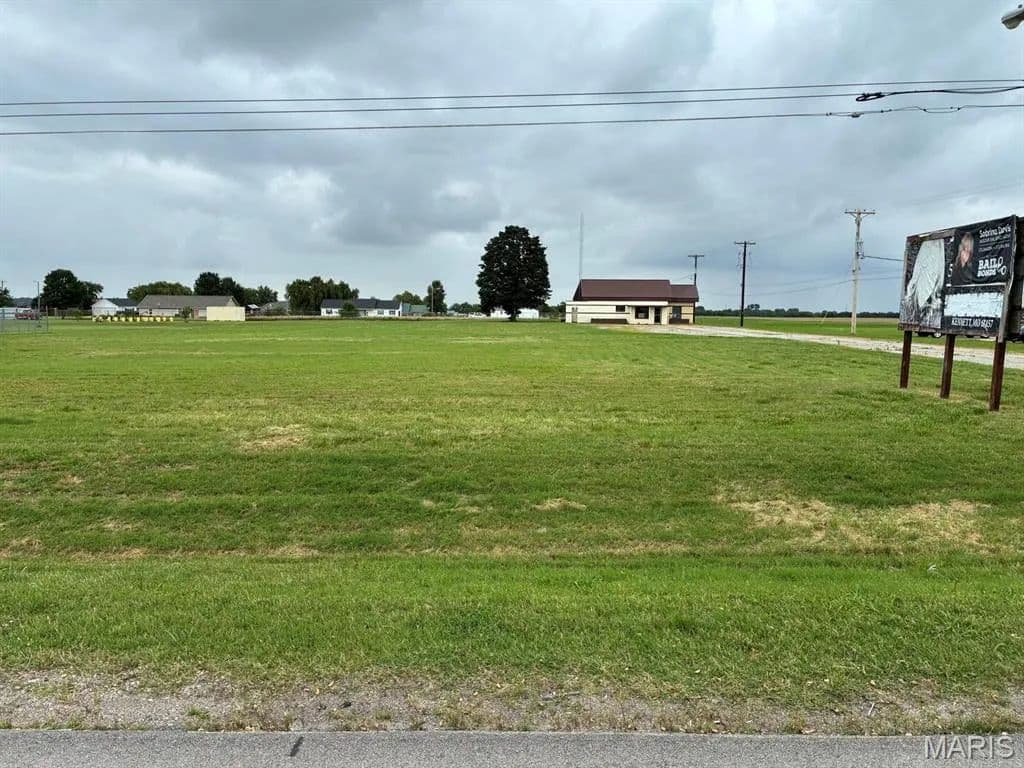 1.28 Acres of Land for Sale in Kennett, MO - Kennett, Missouri, 63857