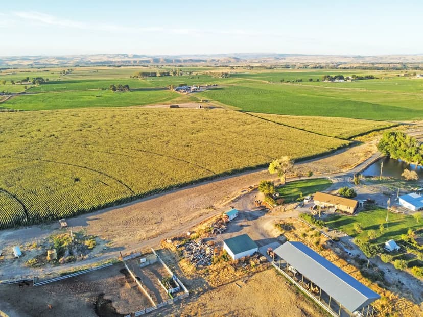 Vale Oregon Hay Farm