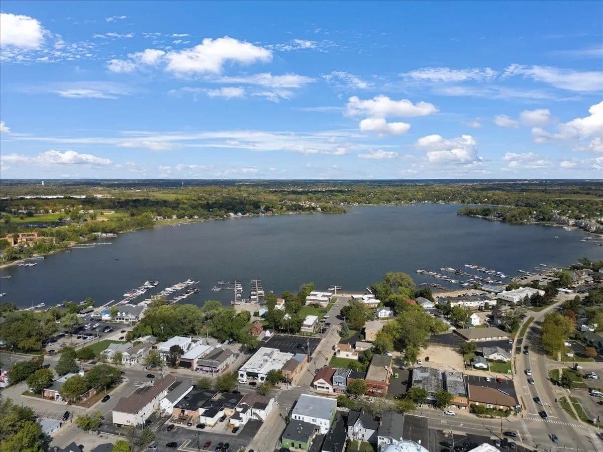 Property from 410 Morning Star Lane - KW - Wauconda, Illinois, 60084