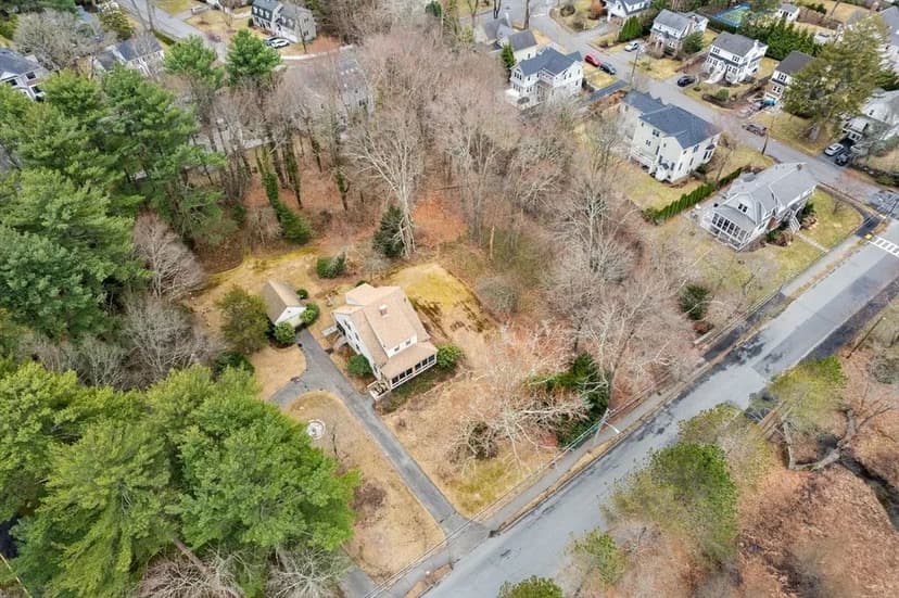 Vacant Land in Wellesley