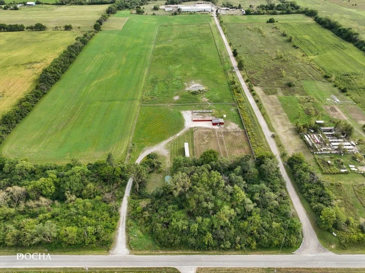 10 Acre Buildable Horse Ready Parcel! - Beecher, Illinois, 60401