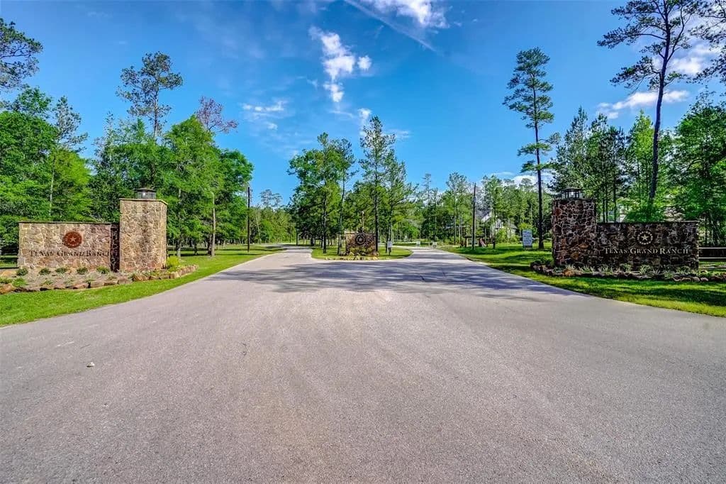 Vacant Land in New Waverly - New Waverly, Texas, 77358