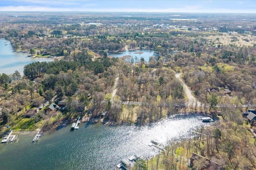 Vacant Land in Cross Lake