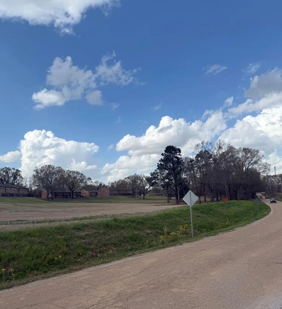 Lots & Land-Other in Vicksburg - Vicksburg, Mississippi, 39183